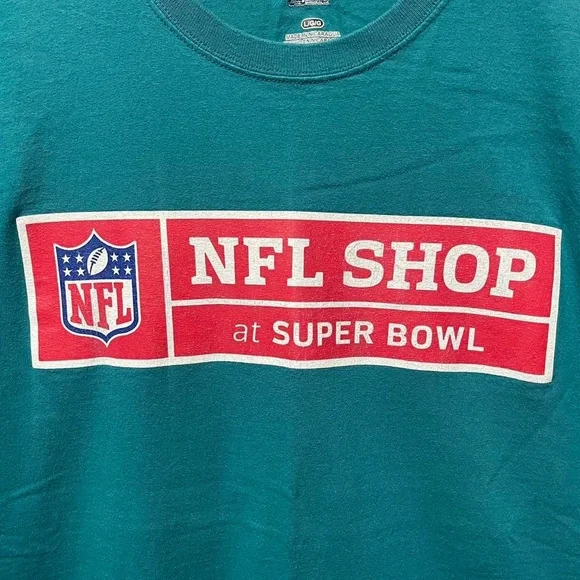 NFL shop at Super Bowl football staff rare pro sports Limited Y2K work T-shirt - Picture 2 of 4